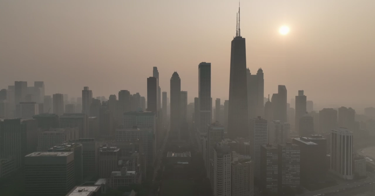 Another day of hazardous smoky air in Chicago leads to more cancellations postponements