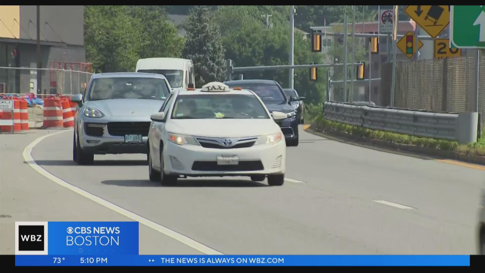 RMV now accepting driver's license applications from undocumented immigrants  in Massachusetts - CBS Boston