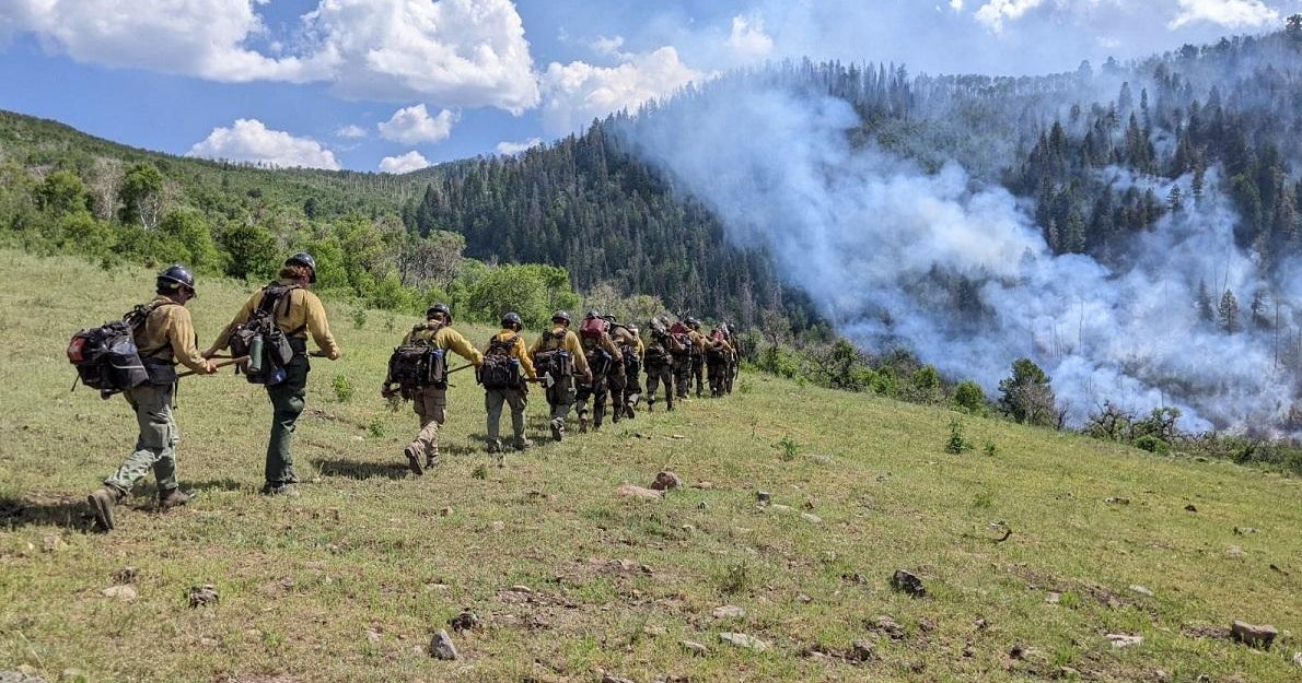 Spring Creek Fire 37% contained, nearly 3,000 acres burned - CBS Colorado