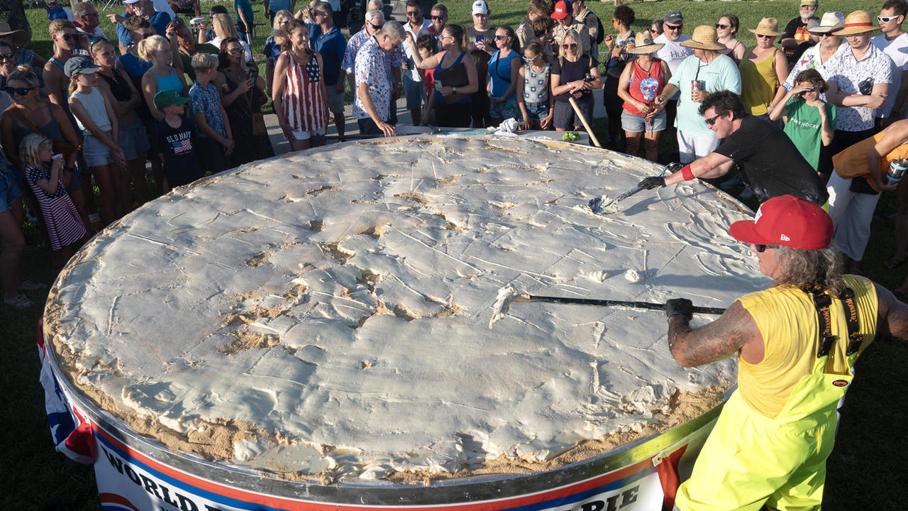 Key lime pie eating contest to highlight July 4 in Key West CBS Miami