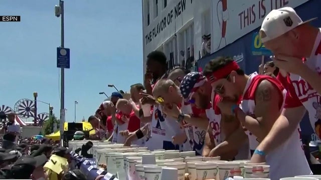 How competitive eaters are able to consume so much in so little time 