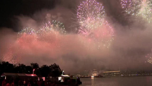macys-4th-of-july-fireworks-show.jpg 