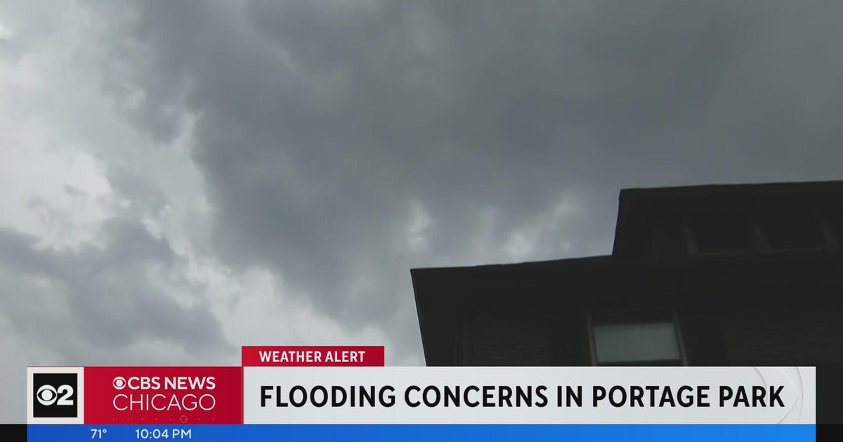 Flooding concerns mount in Portage Park after latest storms - CBS Chicago