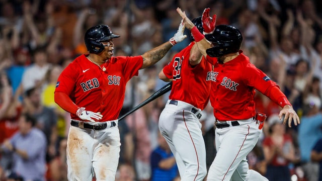 Rafael Devers, Adam Duvall 