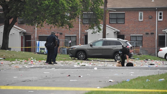 Teen arrested in connection with Baltimore shooting that killed 2, injured 28