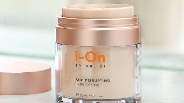 i-on-agedisrupting-skincream-50ml-lifestyle-3-28156e1f-6e5d-4bdc-bd33-7b22eaeb45e0.jpg 