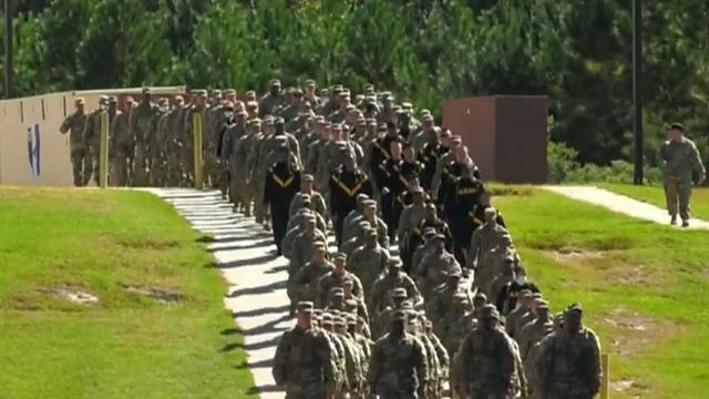 cbsn-fusion-us-military-marks-50th-anniversary-of-the-end-of-the-draft-amid-recruitment-struggles-thumbnail-2111879-640x360.jpg 