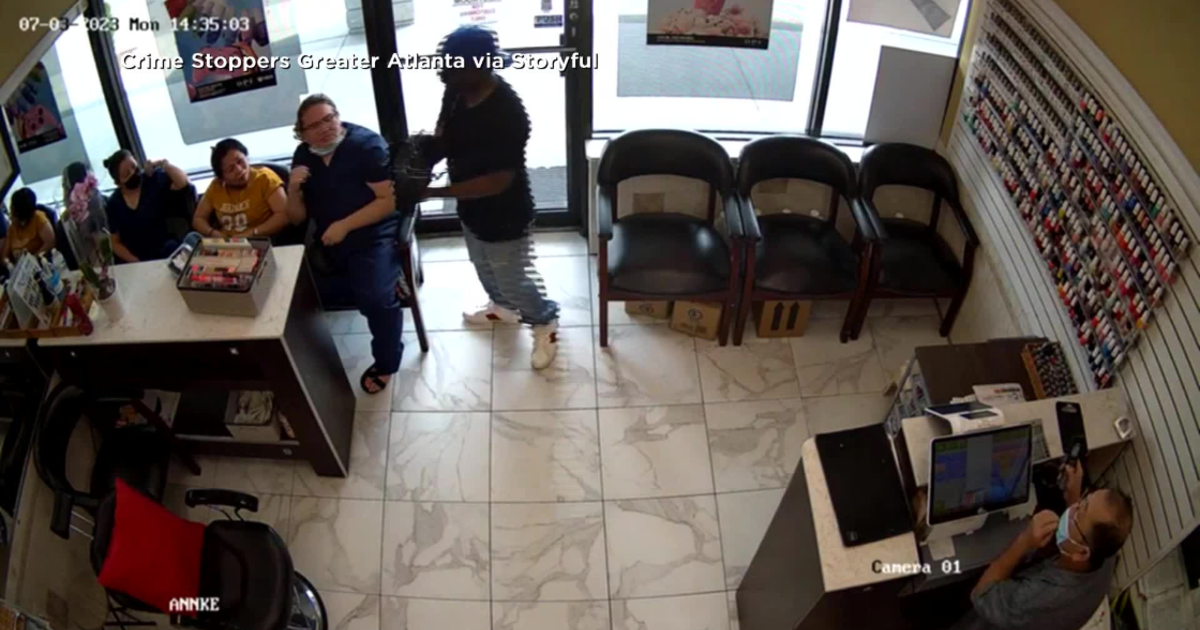 Unsuccessful Robbery: Atlanta nail salon staff dismiss calls for, sends robber fleeing