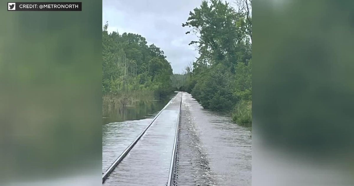 Bus service to replace Metro-North in areas where tracks were washed out by floods - Vimarsana News
