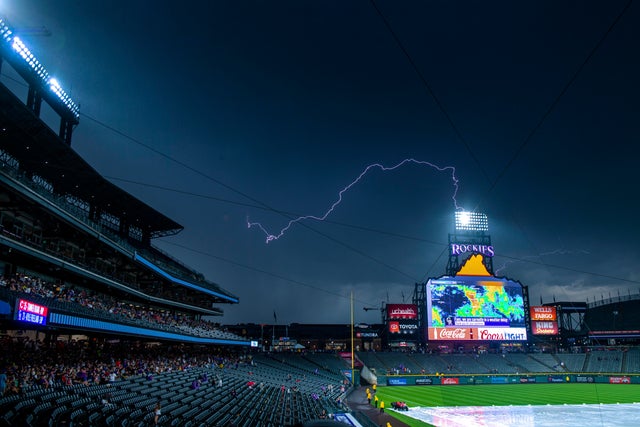 Cincinnati Reds v Colorado Rockies 