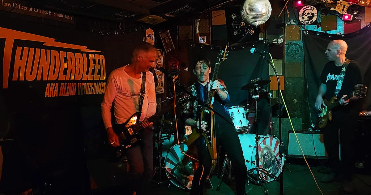 Entertaining rock outfit performs ’70s favorites at San Francisco Elks Lodge Entertaining rock outfit performs ’70s favorites at San Francisco Elks Lodge