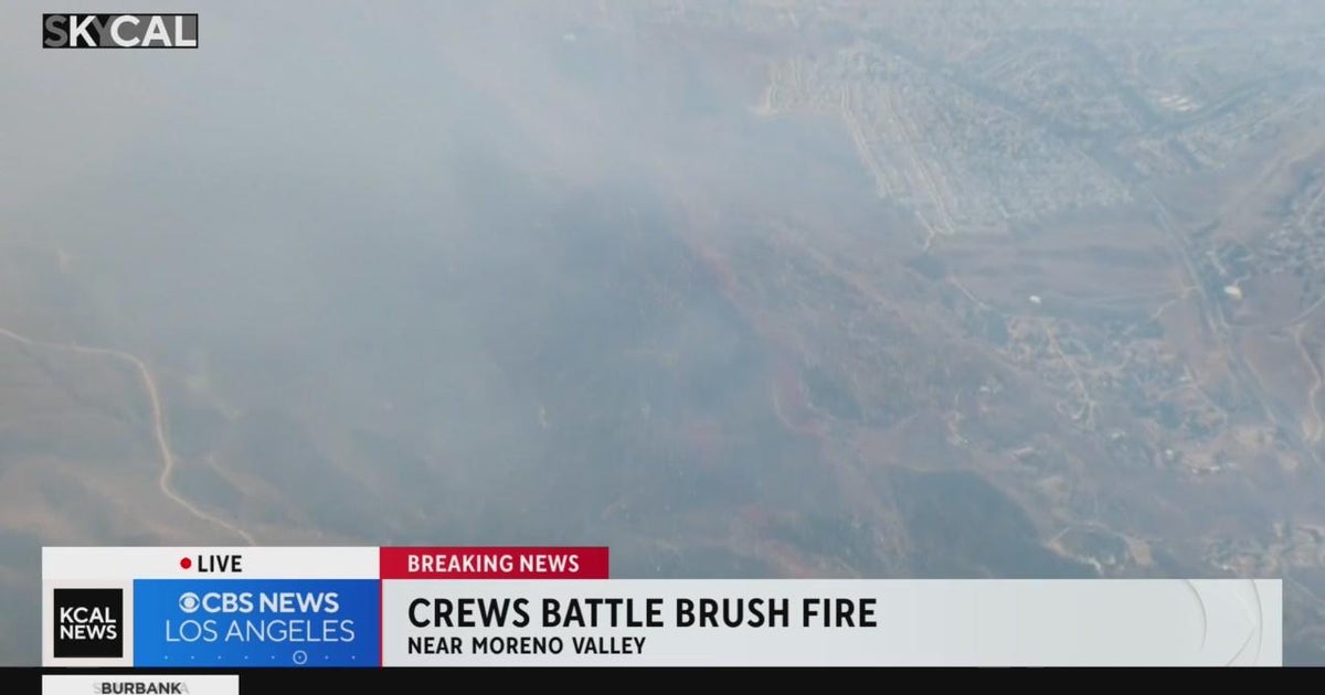 Crews fight 160 acre Reche Fire in Moreno Valley CBS Los Angeles Crews fight 160 acre Reche Fire in Moreno Valley CBS Los Angeles