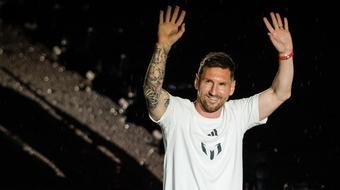 Lionel Messi's arrival to South Florida could help soccer "thrive" in U.S. 