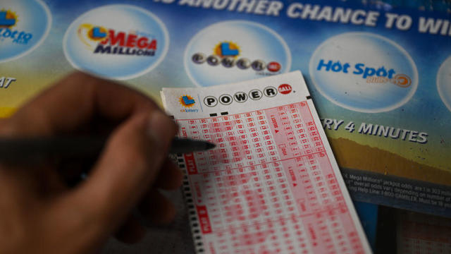 Powerball, Mega Millions jackpots grow more than $1B combined 