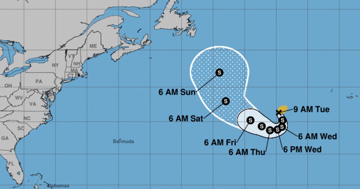 Tropical Storm Don hanging on in the central Atlantic Tropical Storm Don hanging on in the central Atlantic