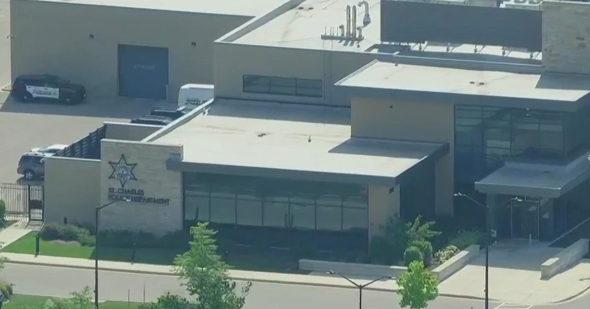 St. Charles police arrest 5 in human trafficking ring - CBS Chicago
