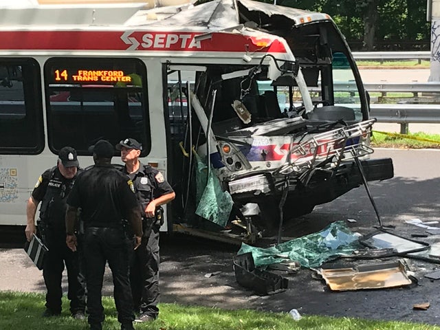 2 SEPTA buses collide on Shelmire Avenue in Northeast Philadelphia 