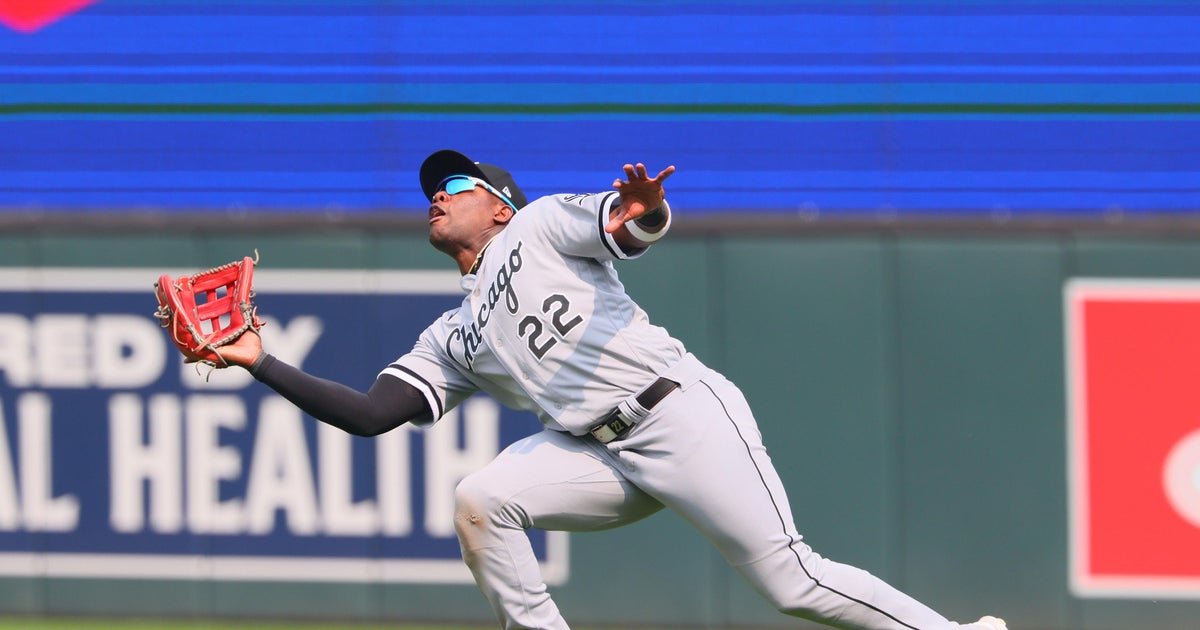 The Minnesota Twins sweep the Chicago White Sox with a 54 win in the 12th on Jeffers 2out single The Minnesota Twins sweep the Chicago White Sox with a 54 win in the 12th on Jeffers 2out single