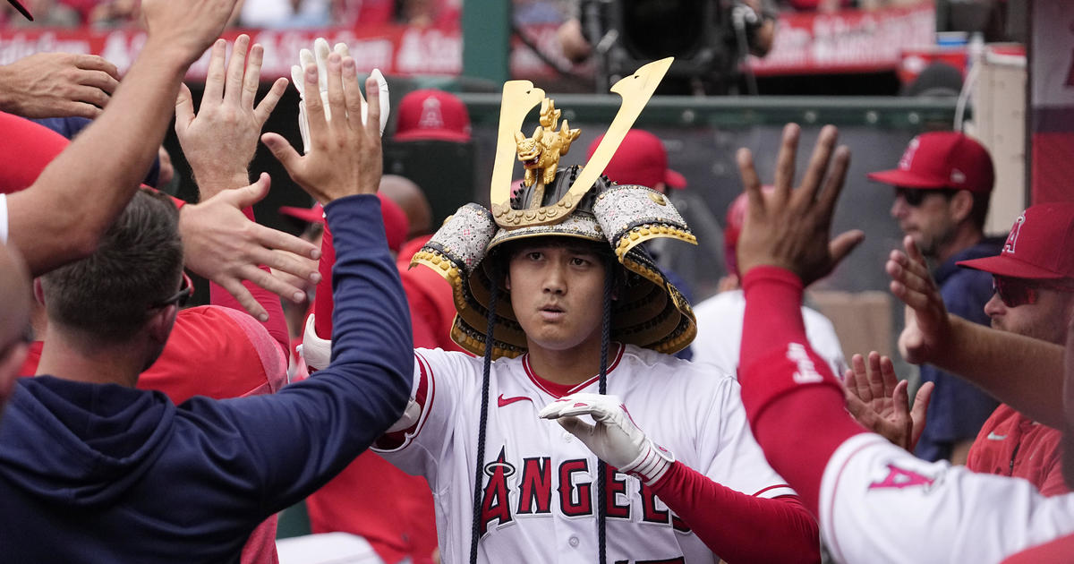 Angels say they won't trade Shohei Ohtani. He celebrates with a 1