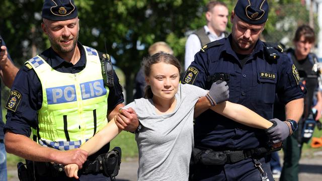 TOPSHOT-SWEDEN-CLIMATE-TRIAL-THUNBERG-DEMO 