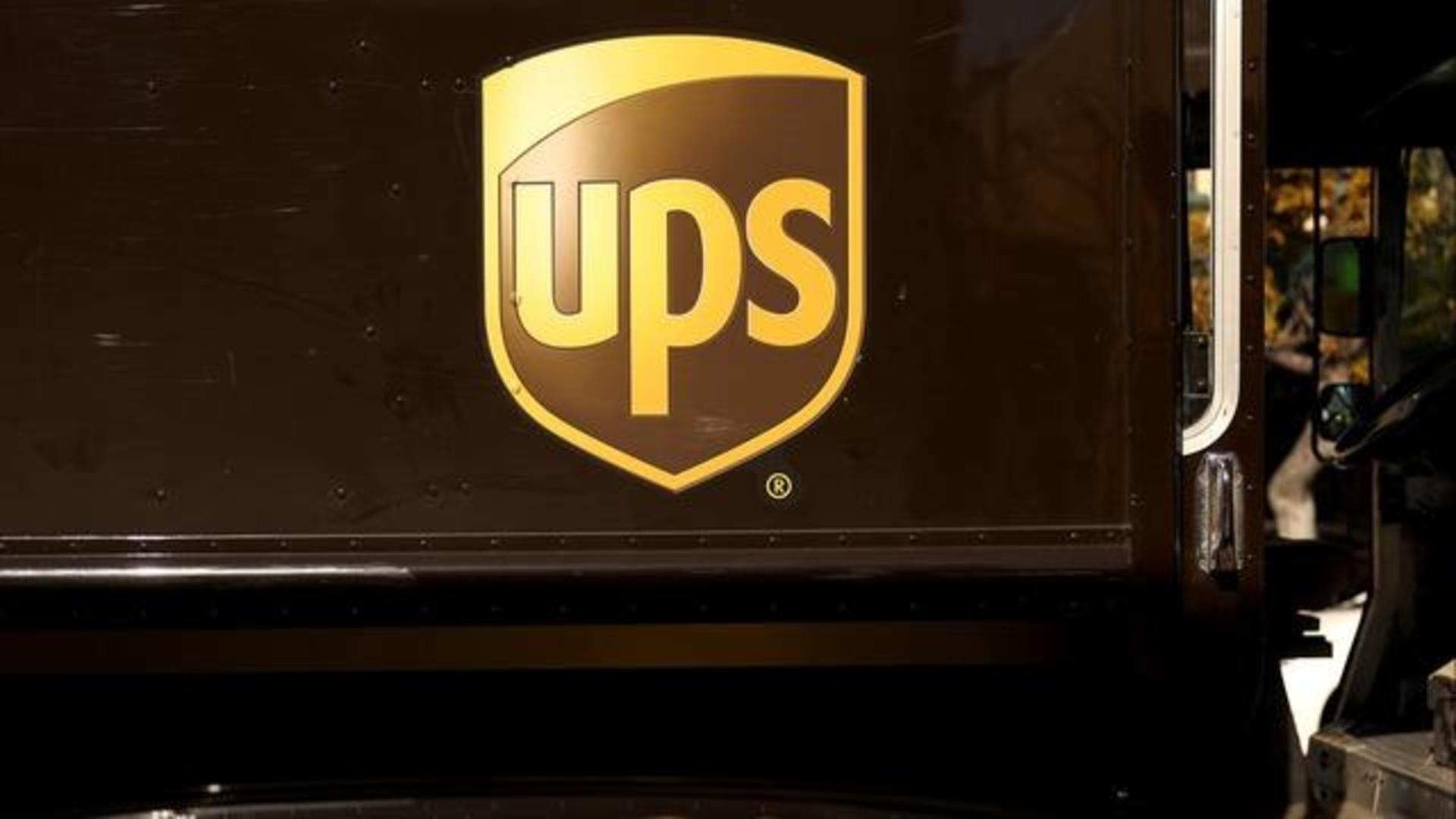 UPS Installs On-Truck Surveillance Cameras - Teamsters for a