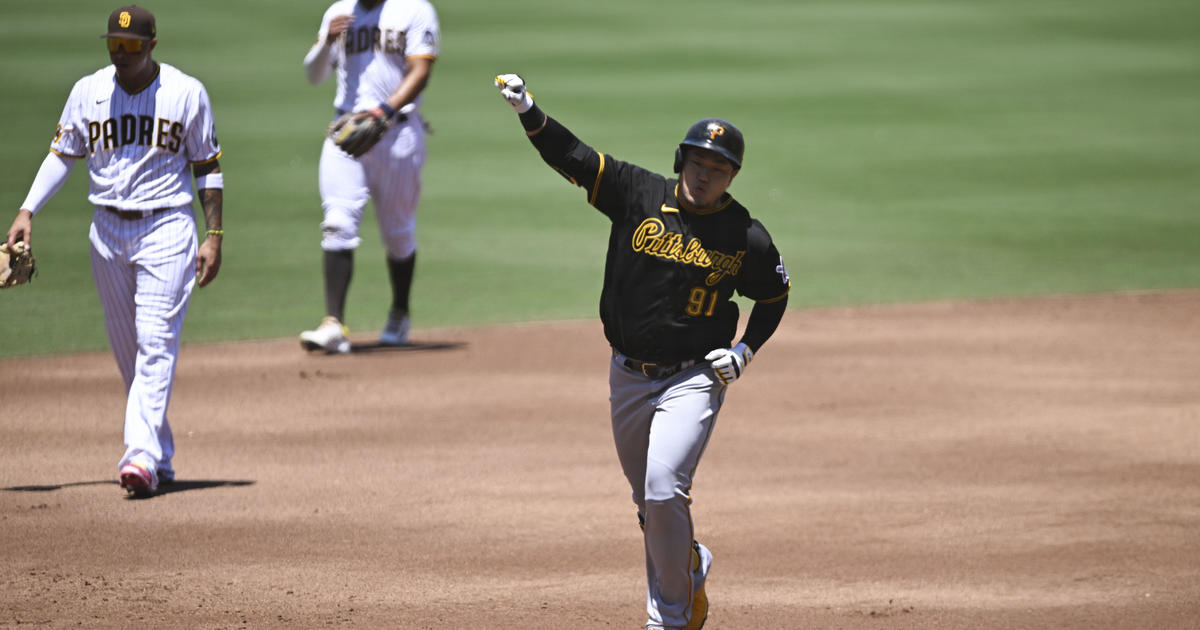 Pirates hit three home runs to hold off Padres in 3-2 win - CBS Pittsburgh