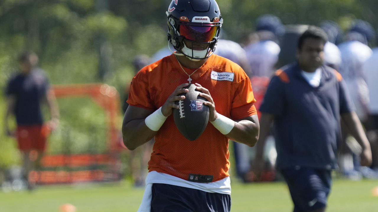 Best photos from Day 2 of Bears rookie minicamp