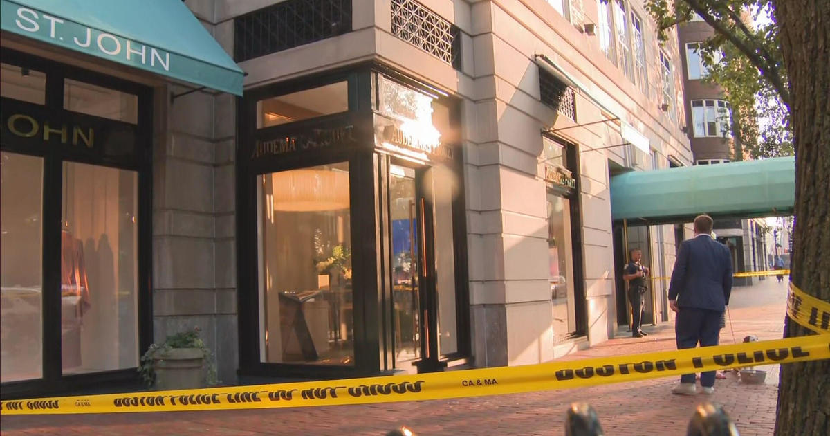 3 arrested in high end watch store robbery on Boylston Street