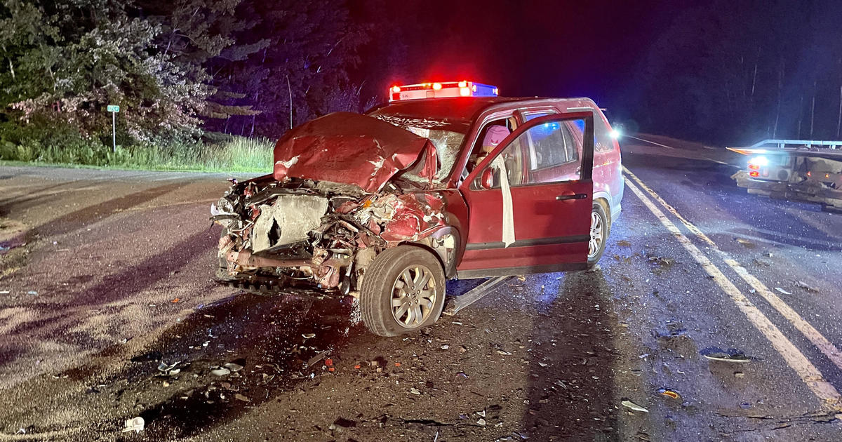 4 hospitalized after 3-vehicle crash in Barron County, Wis.