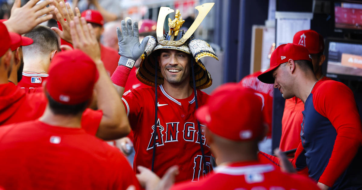 Los Angeles Angels' Taylor Ward suffers facial fractures after being hit in  head with pitch