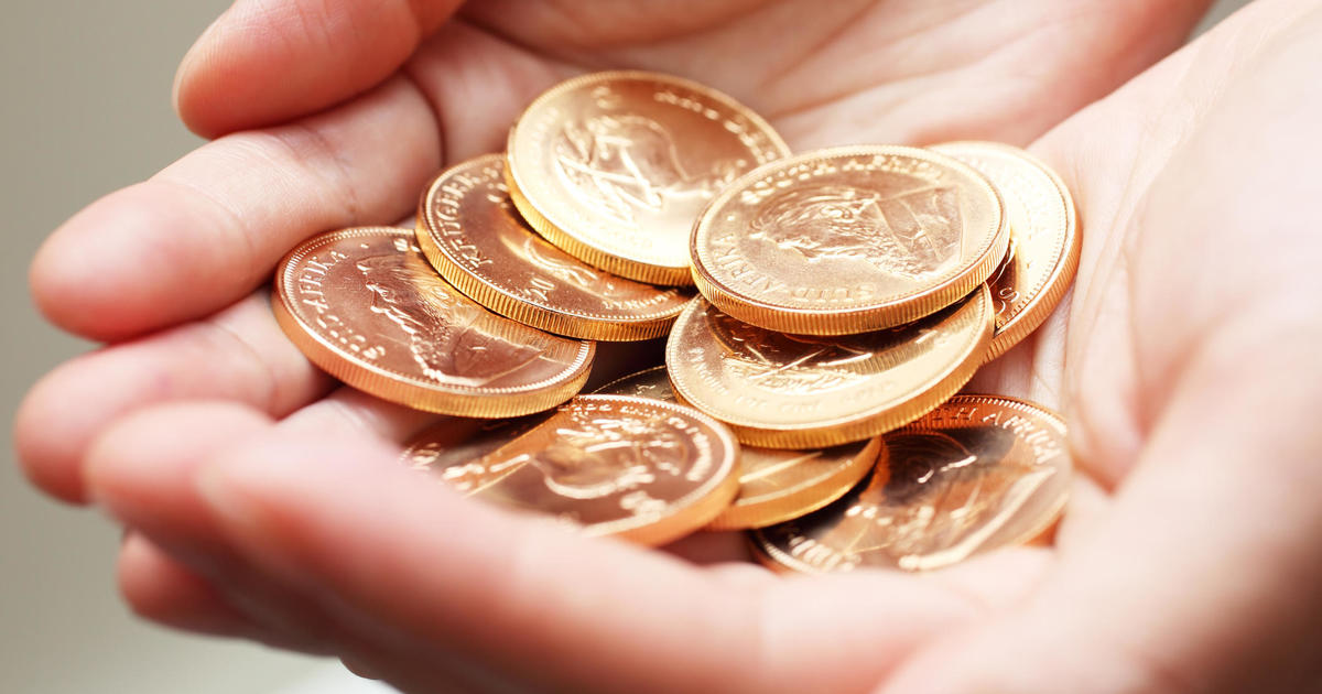 Златни кюлчета и монети за начинаещи: Плюсове и минуси, които трябва да знаете