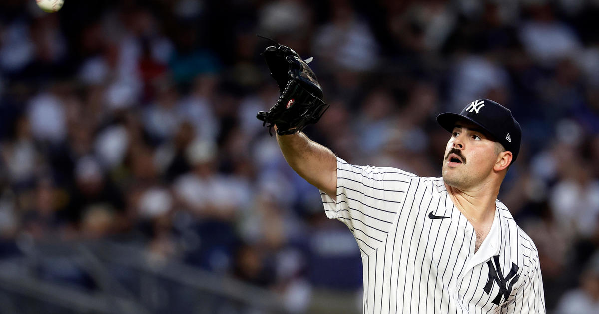 Yankees get relievers Keynan Middleton from White Sox, Spencer Howard from  Rangers