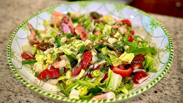 tomato-shrimp-salad-rania-ptl.png 