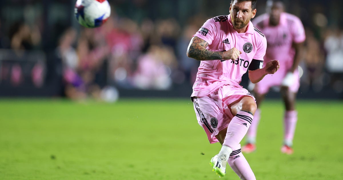 Messi scores twice, Inter Miami beats Orlando Town 3-1 Messi scores twice, Inter Miami beats Orlando Town 3-1