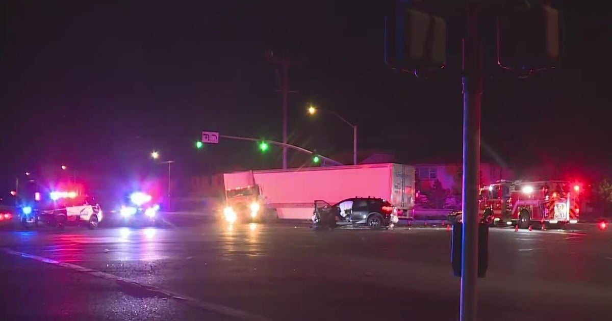 Crash between big rig and car in Elk Grove caused lanes to shut down ...