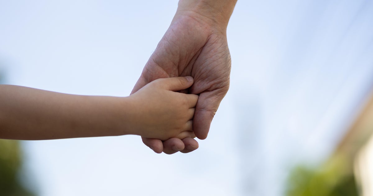 Woman arrested trying to smuggle children into US at TexasMexico border