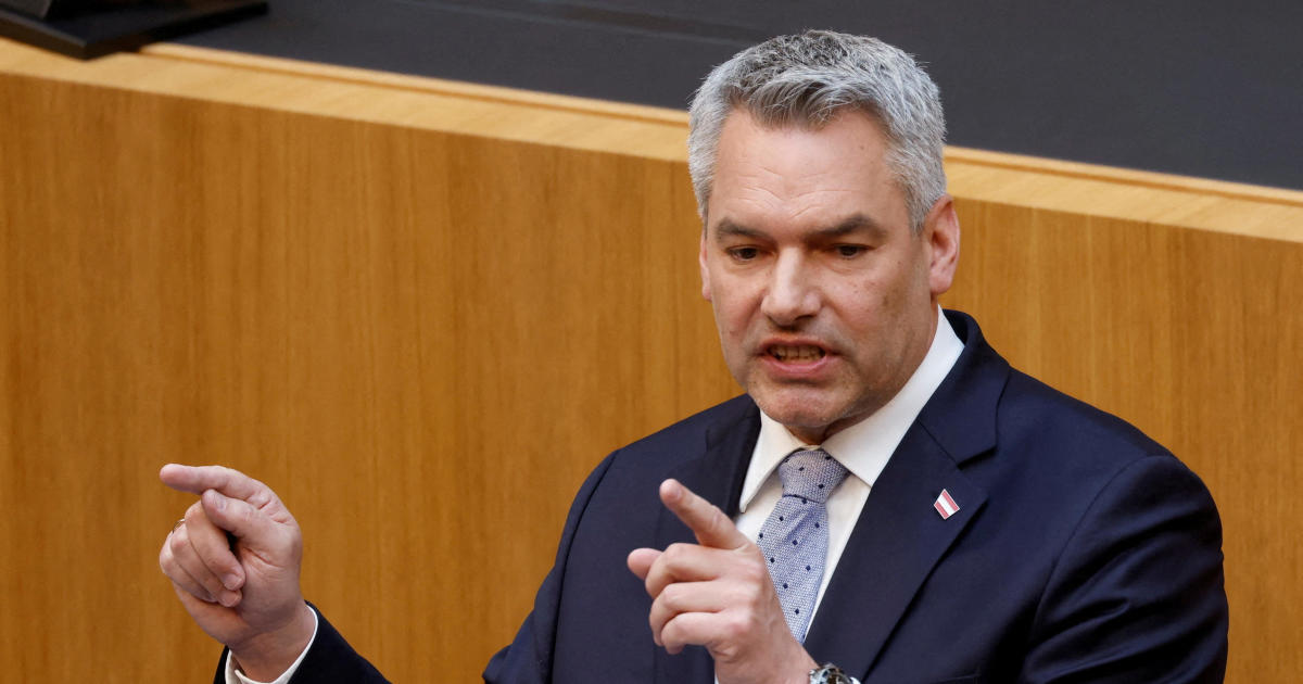 Лидерът на Австрия иска да превърне плащането в брой в конституционно право