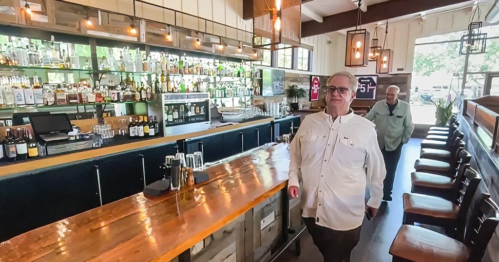 Palo Alto fixture Mike's Diner Bar faces sudden threat of eviction