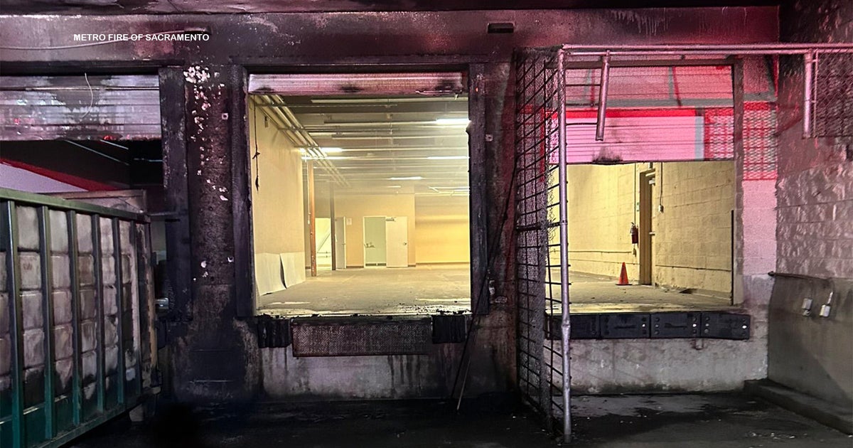 Fire erupts in dumpster behind south Sacramento Burlington store