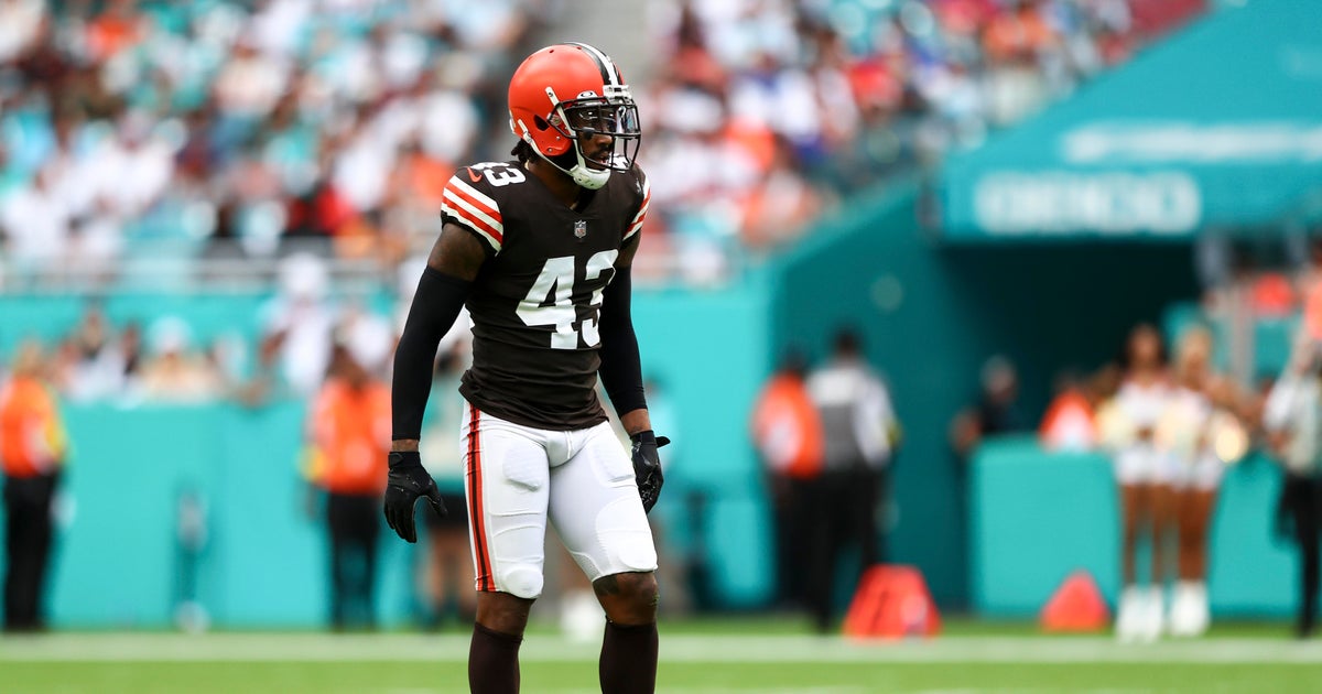 Safety John Johnson returns to Los Angeles Rams after 2 seasons in