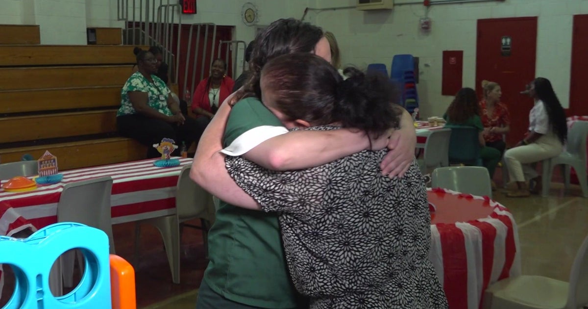 Exclusive: Rikers Island community engagement day reunites incarcerated women with families - Vimarsana News