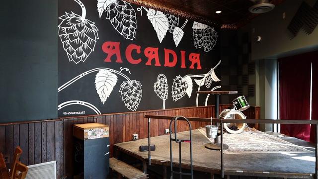 10p-pkg-acadia-cafe-reo-wcco3u6o.jpg 