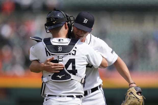 Twins Tigers Baseball 