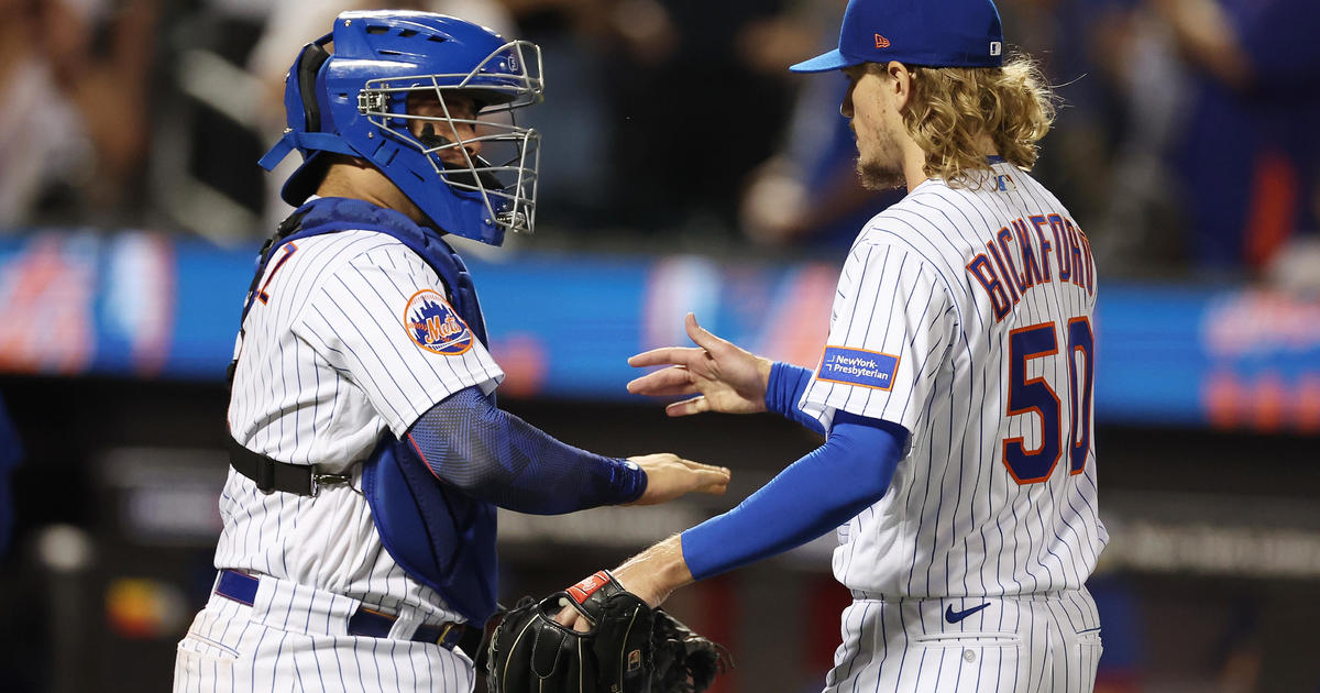 Alonso, McNeil provide power, Bickford saves Mets as they hand Cubs costly  loss - CBS New York