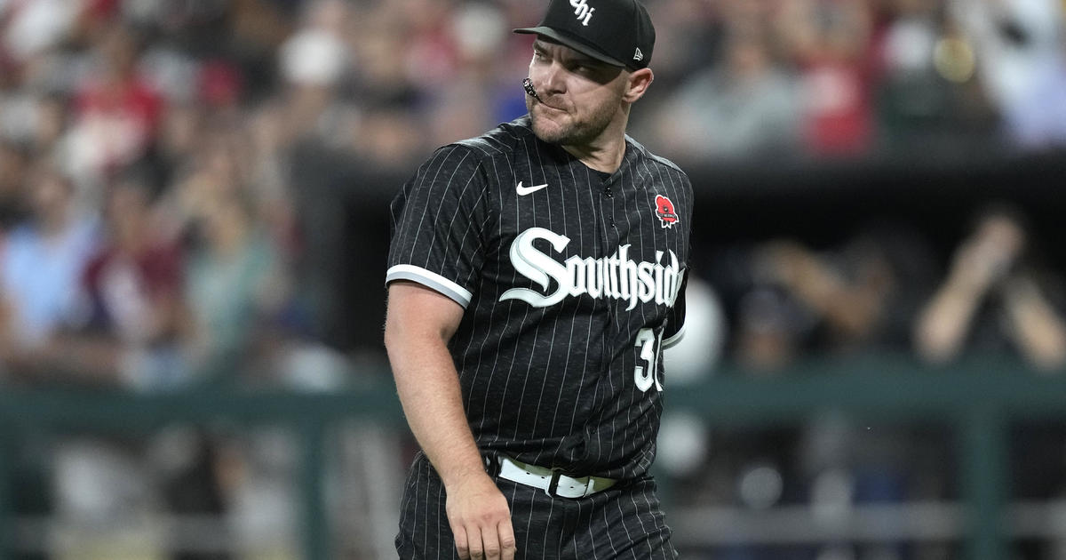 Chicago White Sox reliever Liam Hendriks eyes comeback after surgery
