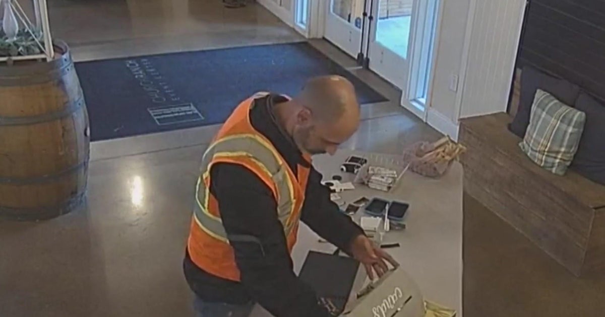 Man steals thousands of dollars during wedding in Westminster - CBS ...