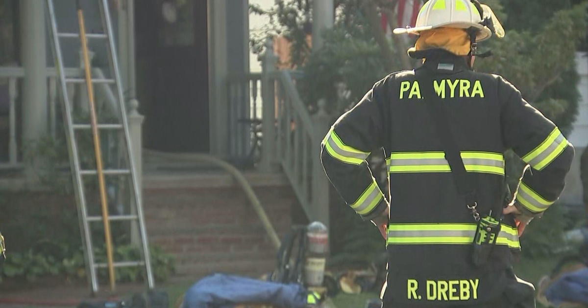 3 firefighters injured fighting a 5-alarm blaze in Mount Holly;  fire brought under control