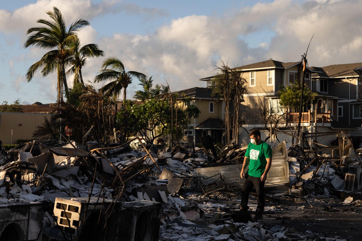 TOPSHOT-US-FIRE-HAWAII 