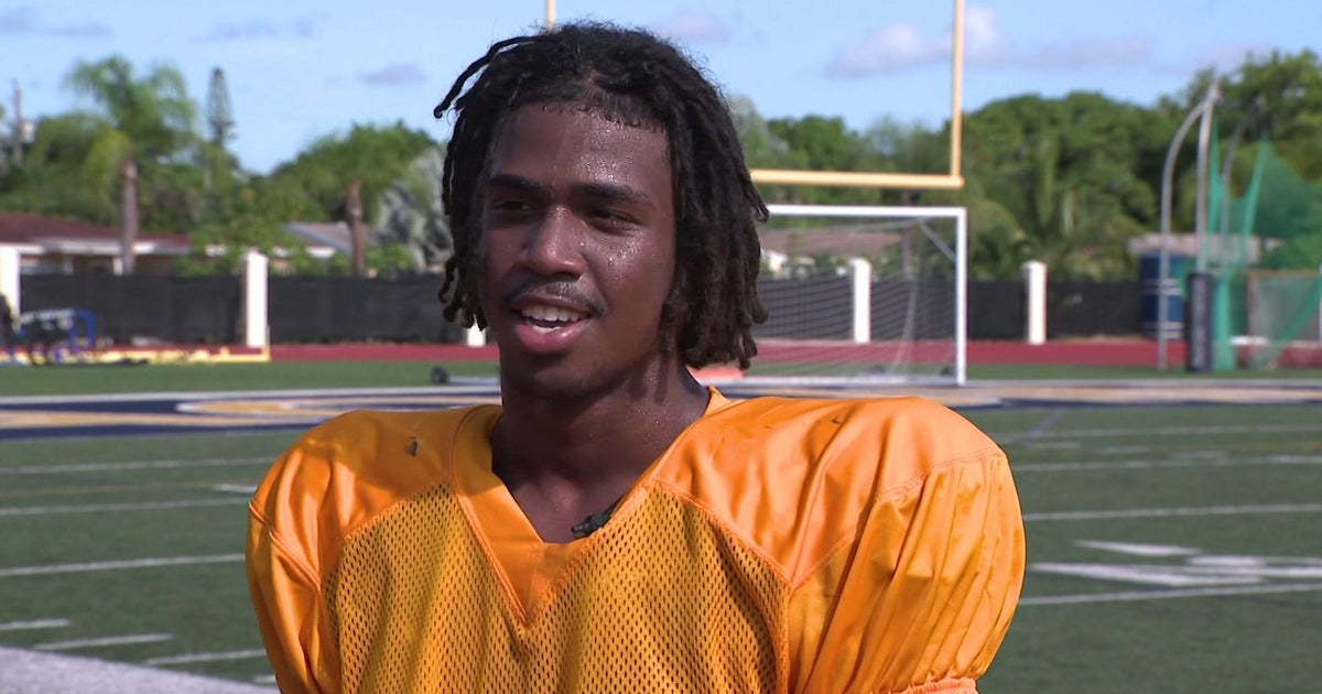 Nat Moore Trophy Finalist: Jordan Lyle, St. Thomas Aquinas Large School functioning back again Nat Moore Trophy Finalist: Jordan Lyle, St. Thomas Aquinas Large School functioning back again