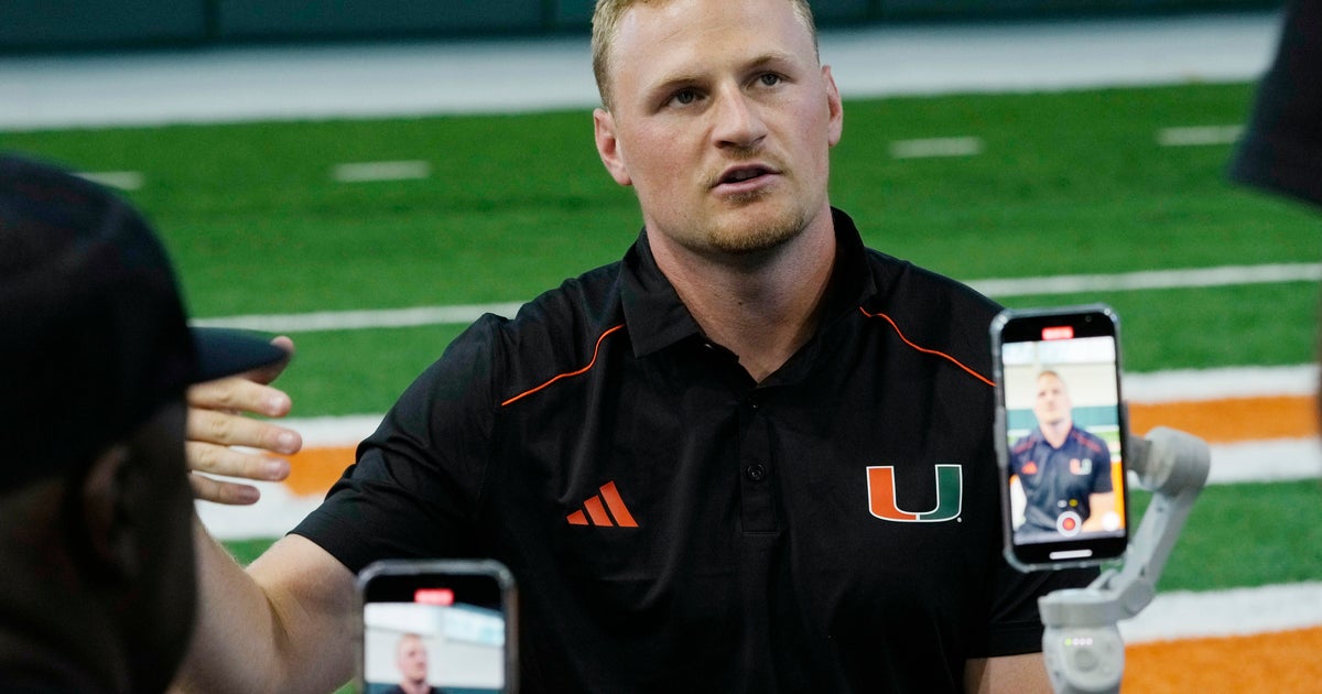Van Dyke, Kinchens seem to lead a Miami Hurricanes revival in 2023 Van Dyke, Kinchens seem to lead a Miami Hurricanes revival in 2023